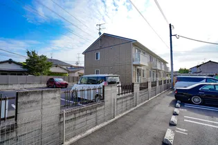 サンティーエ A棟の画像