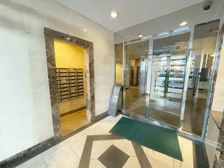 マイナビSTAY渋谷神泉町(パレステュディオ渋谷WEST)【3階】の外観