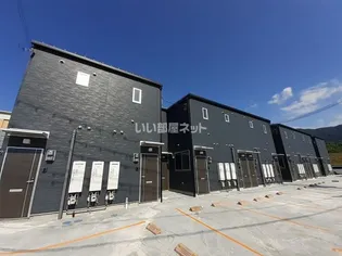 和歌山県紀の川市井田【アパート】の外観