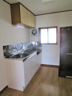 坂戸クリーンハイツ【1階】の玄関