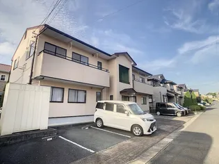 グランデージ アルルの画像