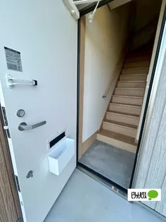 HKハイツ【2階】の玄関