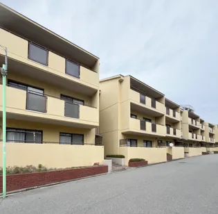 大阪府豊中市上野西4【マンション】の外観