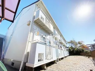 イーストヒルズ松井【1階】の外観