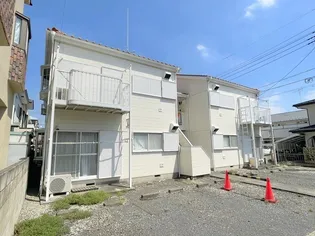 ルーバン【2階】の外観