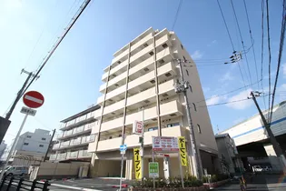 クローバー メゾン江坂の画像