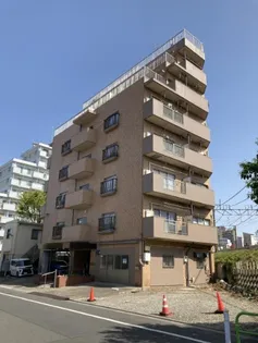 トナミビルの画像