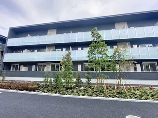 ヴェルナ コートの画像