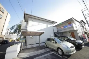 ラ ジュネスの画像