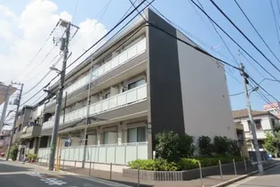 リブリ・アヴニール・ドレ【3階】の外観