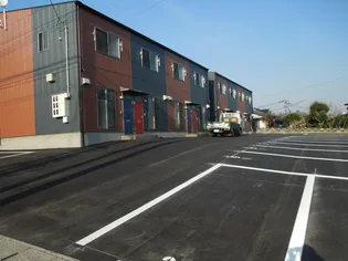 オリエンタルハウス Bの外観