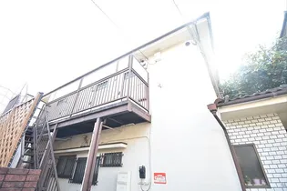 東京都調布市布田5【アパート】の外観