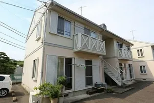 神奈川県平塚市万田3【アパート】の外観