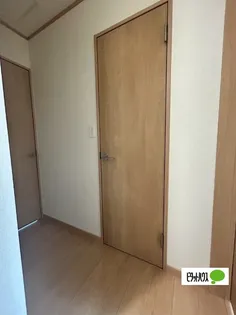 HKハイツ【2階】の居間