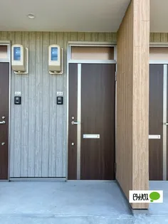 HKハイツ【2階】の玄関