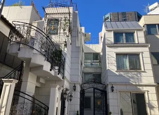 クーラクー原宿の外観