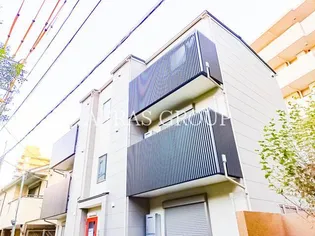 アパルトマン2【1階】の外観