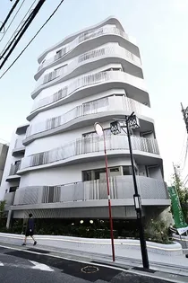 ザ・パークハビオSOHO祐天寺【2階】の外観