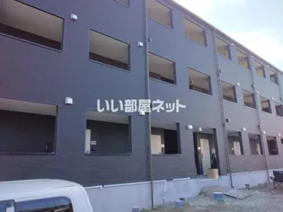 メリディアン多賀城山王 参番館【3階】の外観