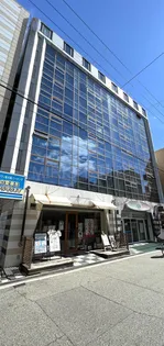 グランヴィ新大阪【4階】の外観