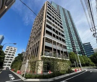 東京都港区三田1【マンション】の外観