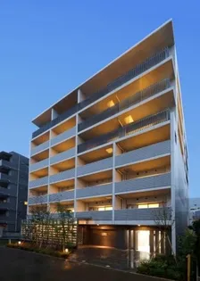 プレール・ドゥーク新宿御苑II【2階】の外観