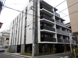 東京都新宿区市谷左内町【マンション】の外観