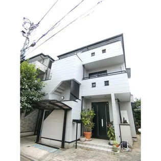 フリーデンハイム【2階】の外観