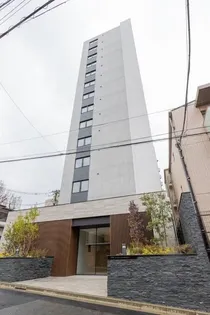 東京都渋谷区本町3【マンション】の外観