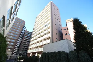 グラディート町田【6階】の外観