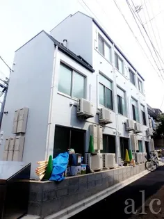 東京都新宿区北新宿3【マンション】の外観