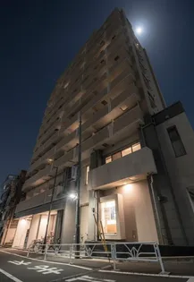 東京都渋谷区本町3【マンション】の外観