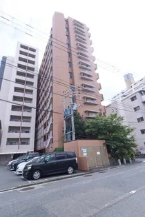 クレタ県庁前【9階】の外観