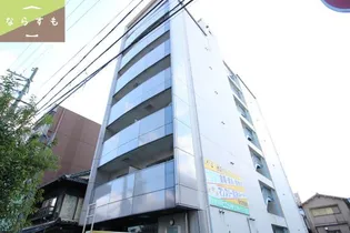 ファミール神宮前【5階】の外観