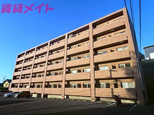 ラフレシール山城【5階】の外観