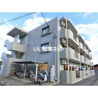 PINE GOLD【2階】の外観