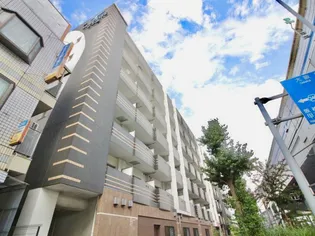 セレニテ甲子園【4階】の外観