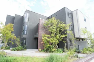 センターフィールド森合町の画像