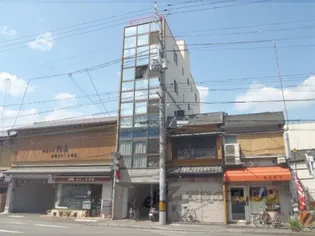 アパルトマン御所西【3階】の外観