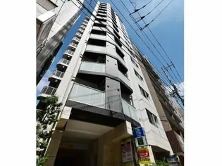 ジェノヴィア新宿早稲田グリーンヴェール【2階】の外観