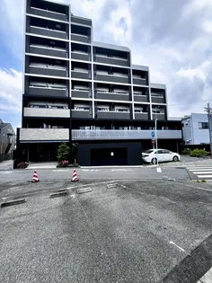 愛知県名古屋市北区辻本通1【マンション】の外観