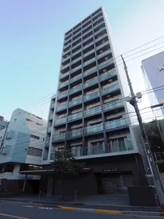 東京都新宿区市谷砂土原町2【マンション】の外観
