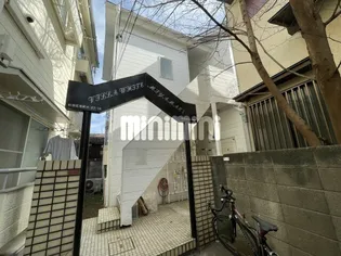 ヴィラホワイト宮前I【1階】の外観