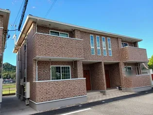 広島県安芸高田市吉田町山手【アパート】の外観