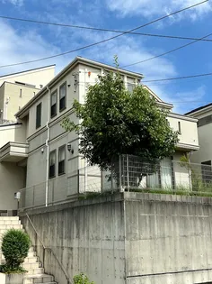 神奈川県横浜市栄区飯島町【一戸建】の外観
