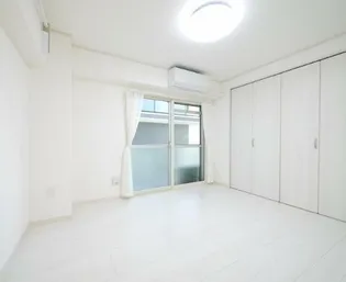 東京都中野区本町5【マンション】の外観