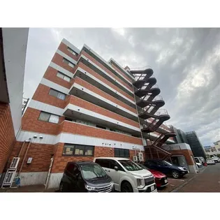 東京都足立区梅島3【マンション】の外観