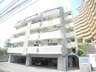 メゾン・ド・それいゆ【3階】の外観