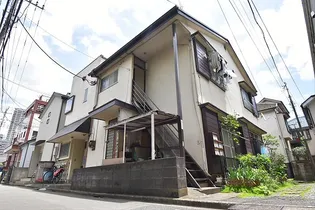 東京都調布市国領町5【アパート】の外観