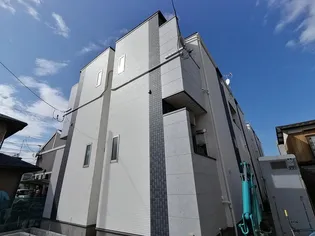 サンク ブロンシェットの外観